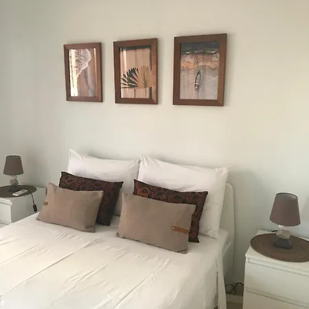 Apt On The Street Of Bars&nightclubs In 12 * Ayia Napa